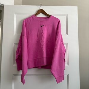 Phoenix Fleece Crewneck Sweatshirt Oversized XL 
Fireberry Color